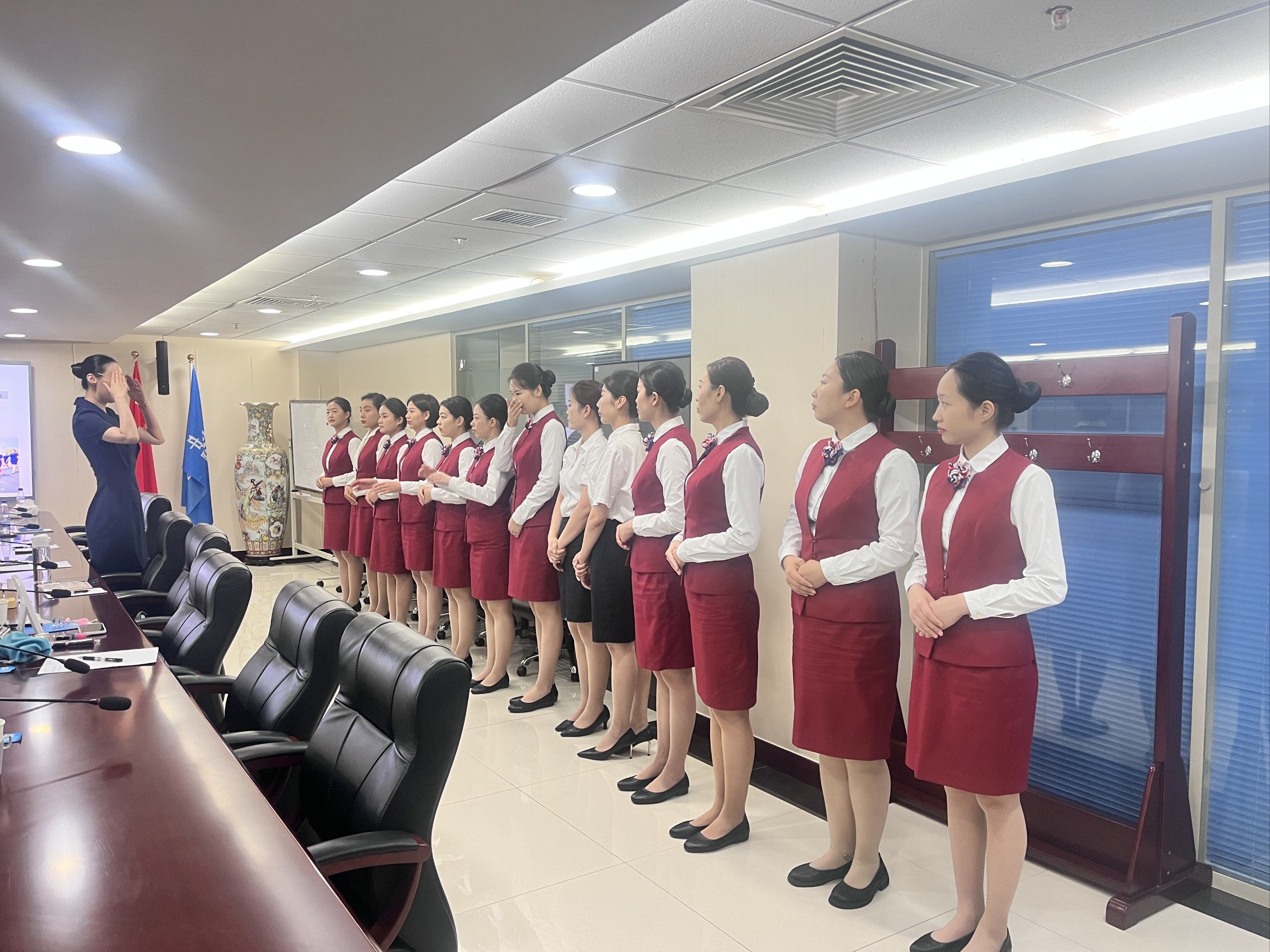 專業服務接待禮儀培訓 打造卓越客戶體驗，提升品牌形象